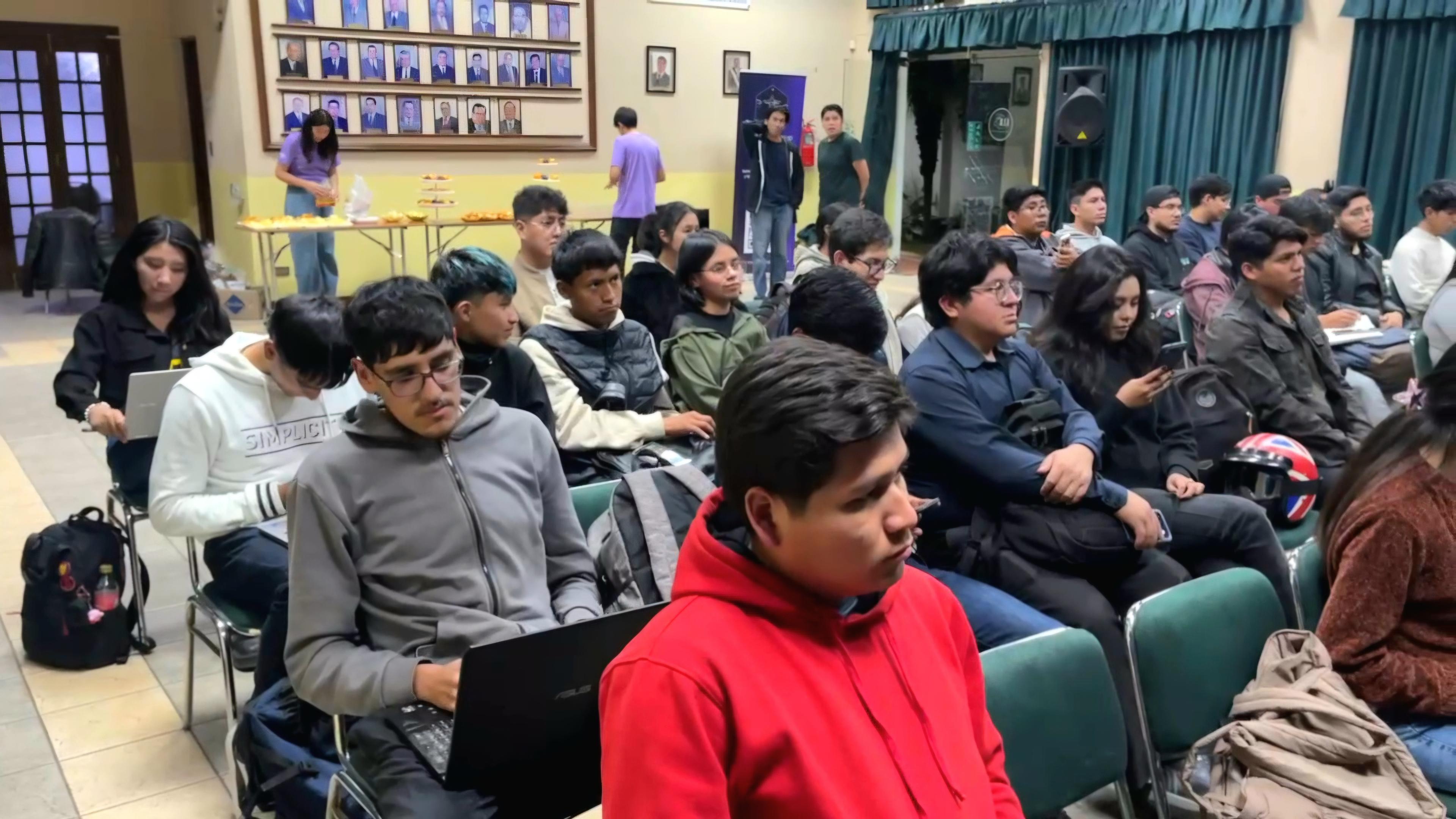Lanzamiento Student Community Day Cochabamba — Foto 15